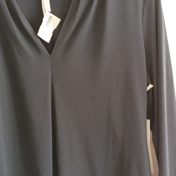 Iris Setlakwe - Picture 1 of 3